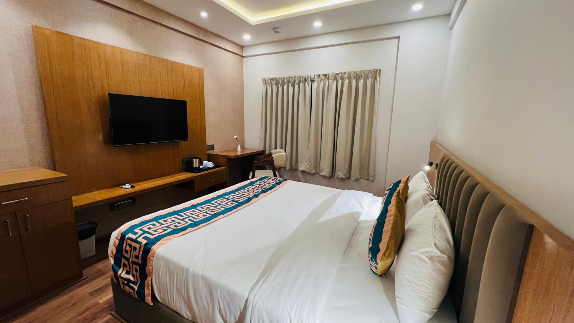 Hotel Aashraya Dod Jala Esterno foto